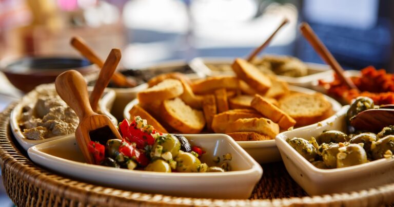 Málaga Food Tour: 10 Tasty Stops in Spain’s Culinary Gem
