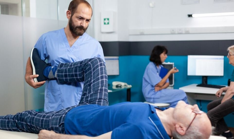 Upmc Sports Surgery Clinic